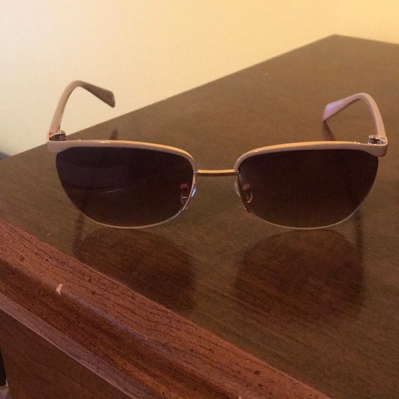 Accessories - Sunglasses